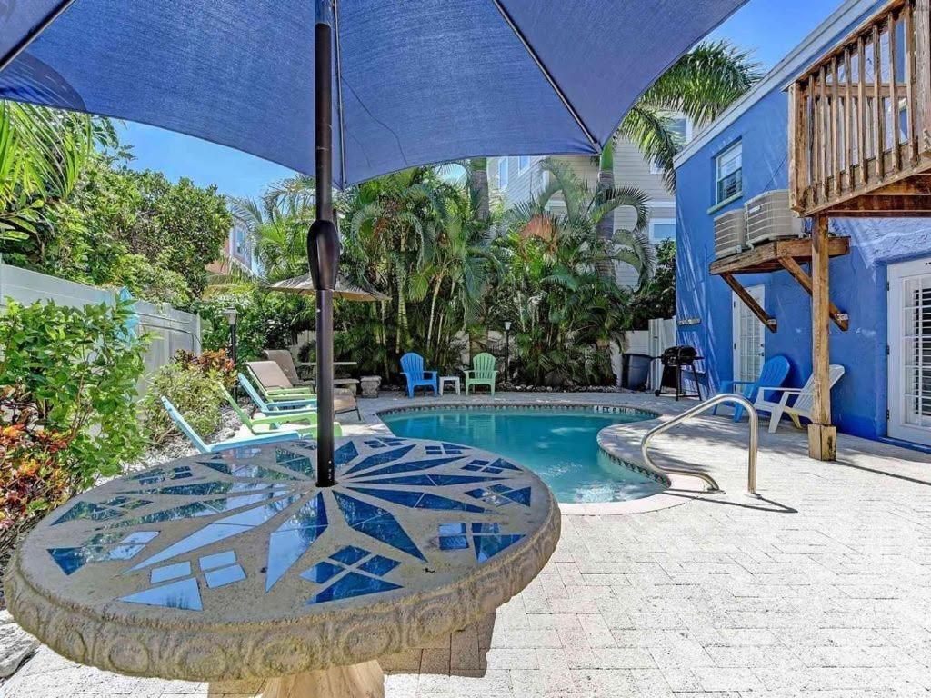 בראדנטון ביץ' Beach Getaway Pool Condo Between The Island Marina And Beach מראה חיצוני תמונה